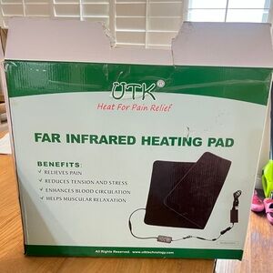 UTK‎ 36 x 24 Inch Far Infrared Heating Pad for Pain Relief with Controller